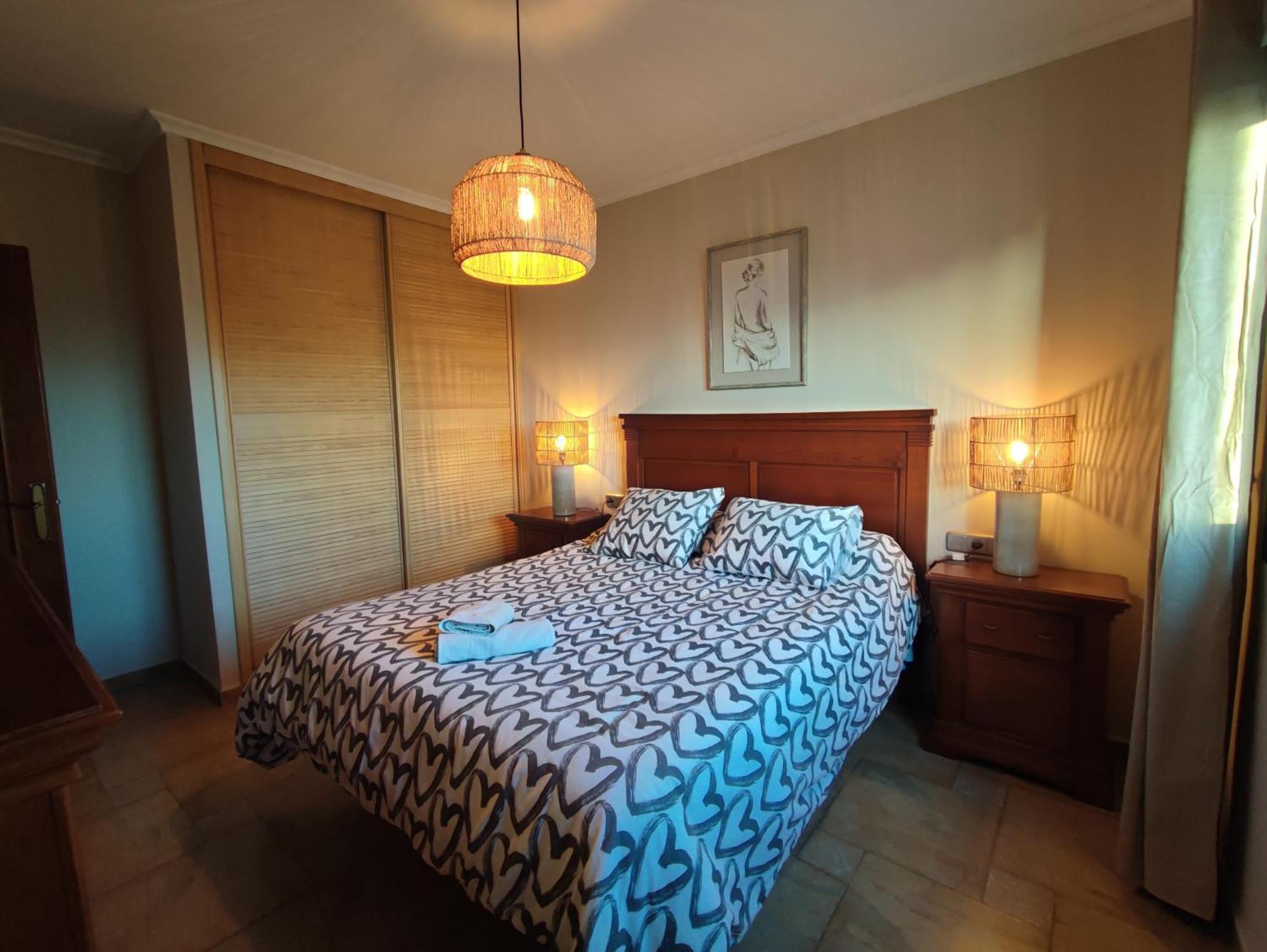 Apartament Isla De 1, Jacuzzi, 80m From The Sea, Ac, Bbq, Private Parking, Big Terrace Benalmádena