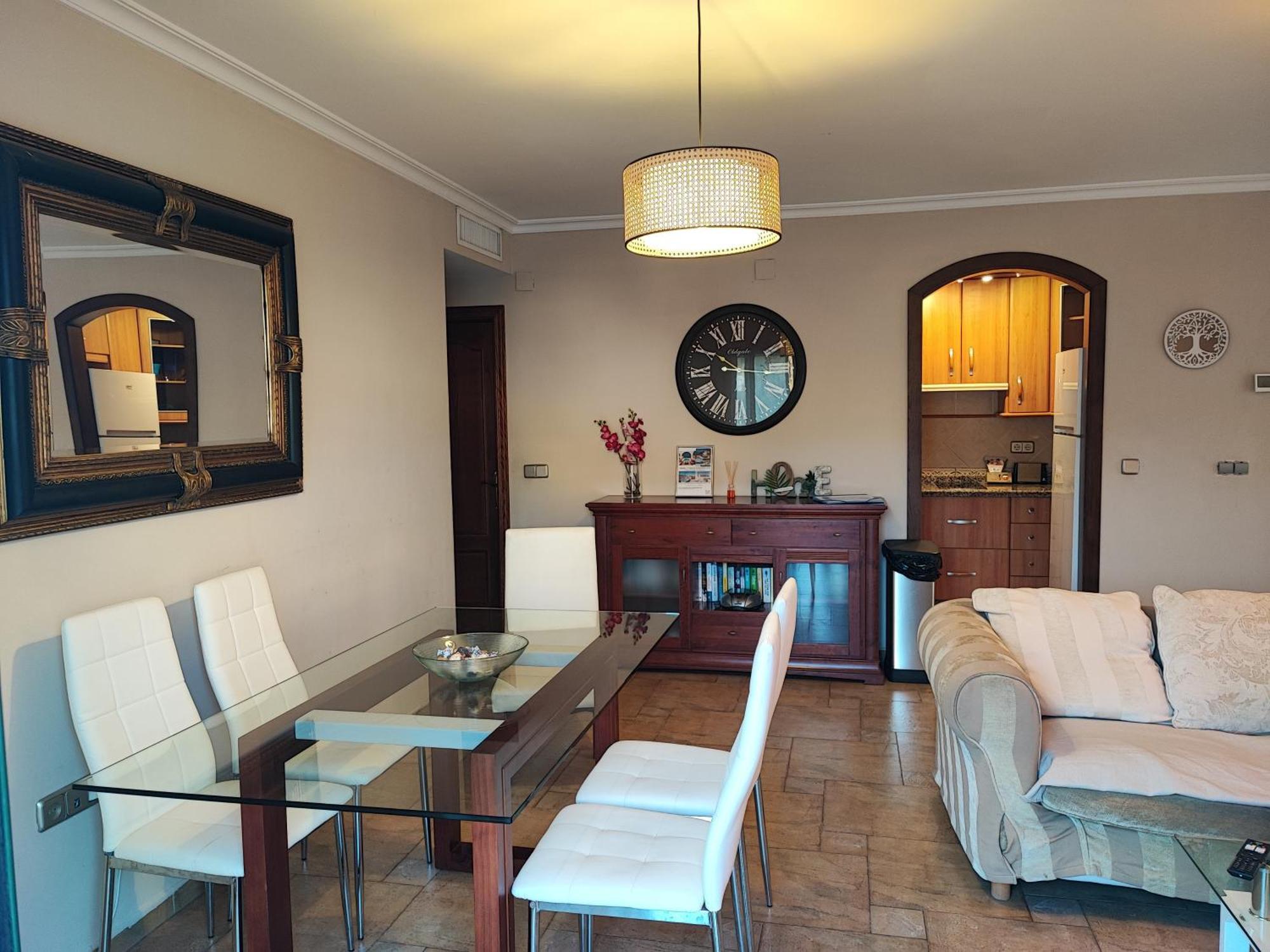 Isla De 1, Jacuzzi, 80m From The Sea, Ac, Bbq, Private Parking, Big Terrace Apartament